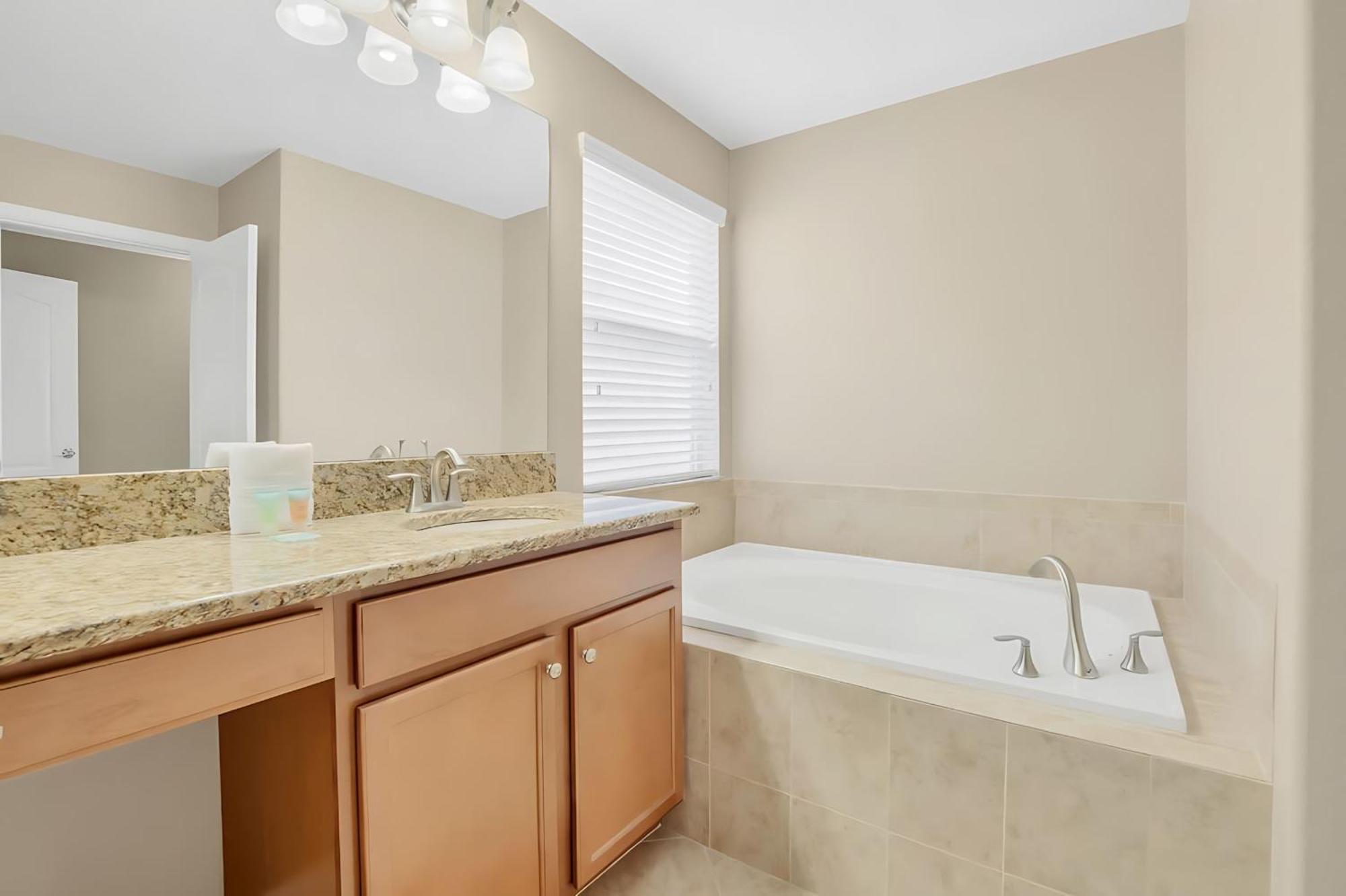 Near Disney - 5Br Home- Games Pool Hot Tub & Bbq Kissimmee Ngoại thất bức ảnh
